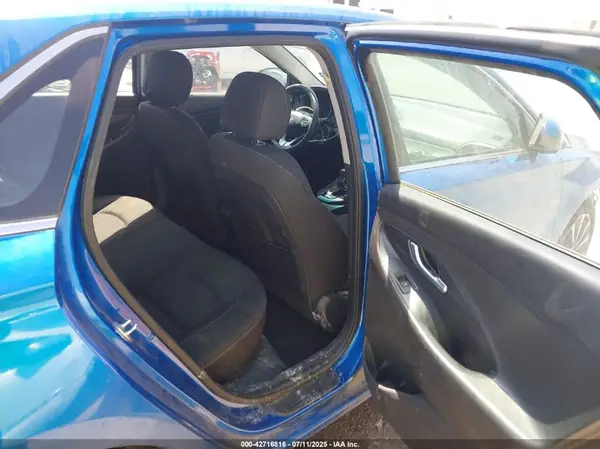 KMHH35LE1JU028443 2018 HYUNDAI ELANTRA - Image 8