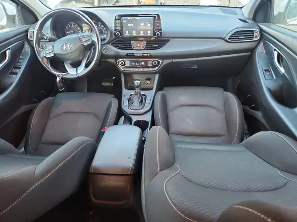KMHH35LE1JU036140 2018 HYUNDAI ELANTRA - Image 8