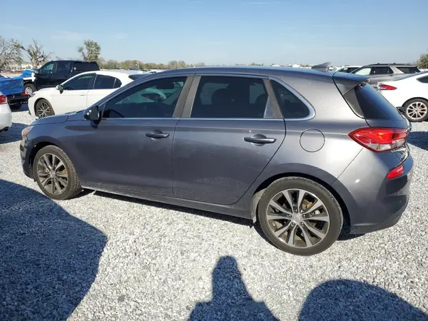 KMHH35LE1JU063435 2018 HYUNDAI ELANTRA - Image 2