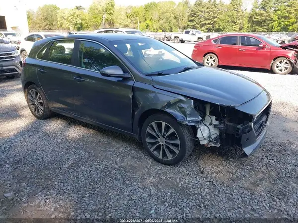 KMHH35LE1JU077738 2018 HYUNDAI ELANTRA - Image 1