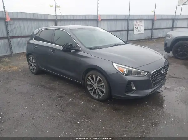 KMHH35LE1JU079828 2018 HYUNDAI ELANTRA - Image 1
