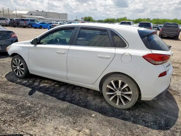 KMHH35LE1KU088532 2019 HYUNDAI ELANTRA - Image 2