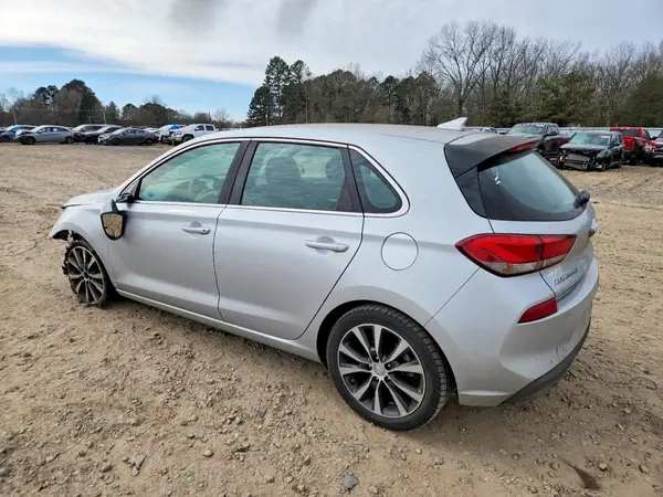 KMHH35LE1KU094993 2019 HYUNDAI ELANTRA - Image 2