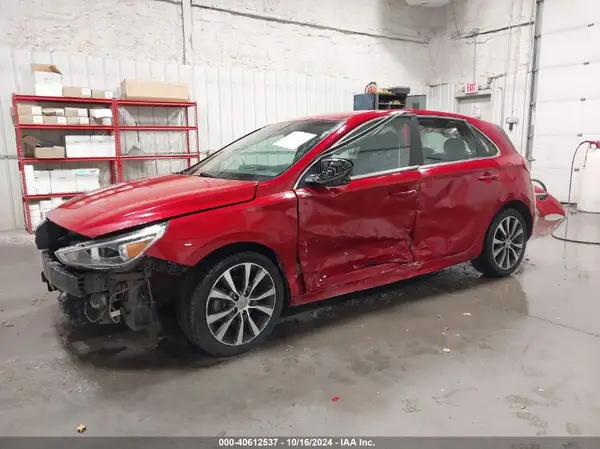 KMHH35LE1KU096999 2019 HYUNDAI ELANTRA - Image 2