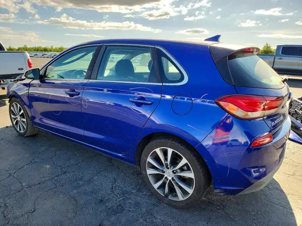 KMHH35LE1KU097912 2019 HYUNDAI ELANTRA - Image 2