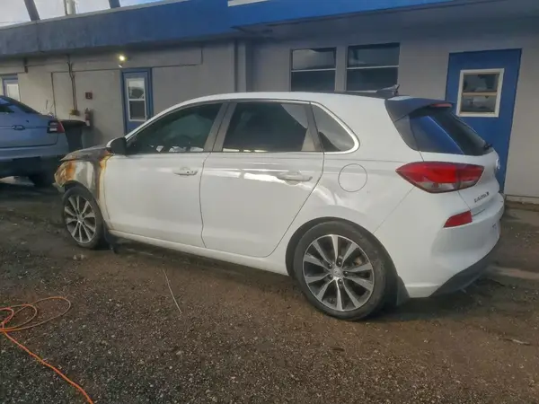 KMHH35LE1LU140064 2020 HYUNDAI ELANTRA - Image 2