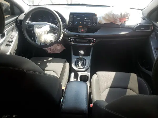 KMHH35LE2JU009822 2018 HYUNDAI ELANTRA - Image 8