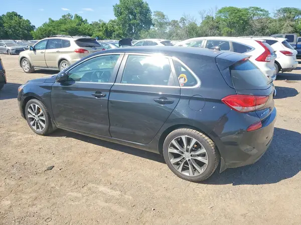 KMHH35LE2JU010047 2018 HYUNDAI ELANTRA - Image 2