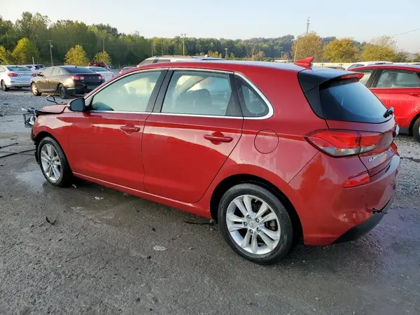 KMHH35LE2JU011053 2018 HYUNDAI ELANTRA - Image 2