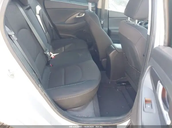 KMHH35LE2JU013918 2018 HYUNDAI ELANTRA - Image 8