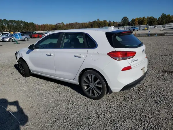 KMHH35LE2JU015393 2018 HYUNDAI ELANTRA - Image 2