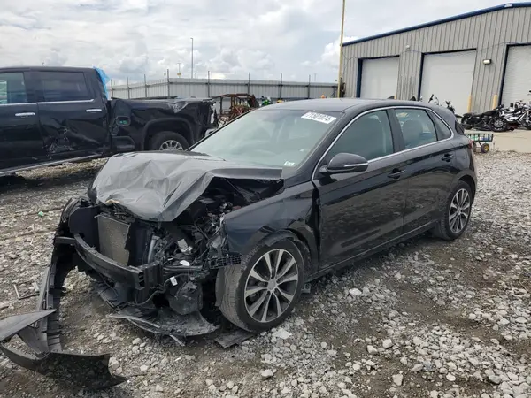 KMHH35LE2JU015507 2018 HYUNDAI ELANTRA - Image 1