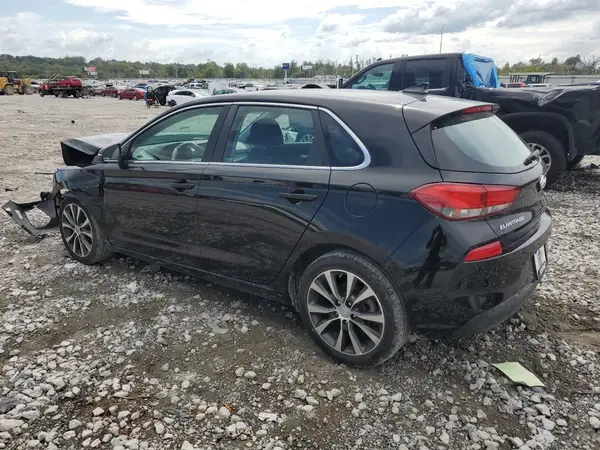 KMHH35LE2JU015507 2018 HYUNDAI ELANTRA - Image 2
