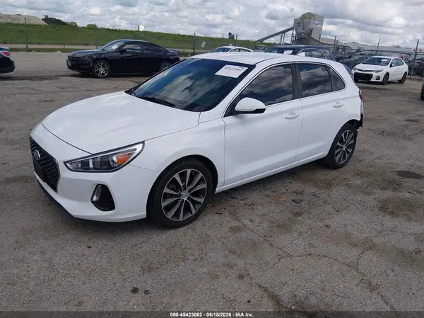KMHH35LE2JU022201 2018 HYUNDAI ELANTRA - Image 2