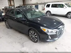 KMHH35LE2JU027902 2018 HYUNDAI ELANTRA