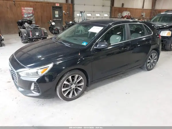 KMHH35LE2JU027902 2018 HYUNDAI ELANTRA - Image 2