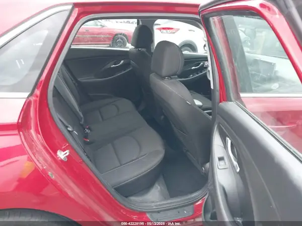 KMHH35LE2JU027964 2018 HYUNDAI ELANTRA - Image 8