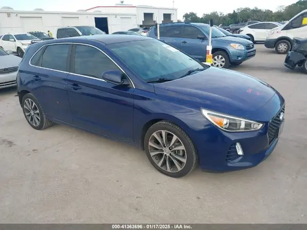 KMHH35LE2JU030475 2018 HYUNDAI ELANTRA - Image 1