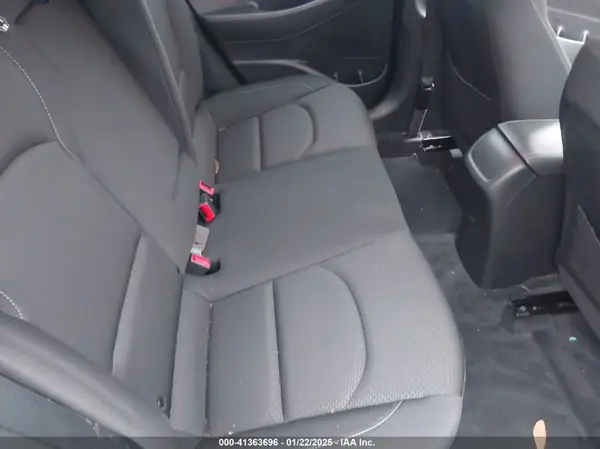 KMHH35LE2JU030475 2018 HYUNDAI ELANTRA - Image 8