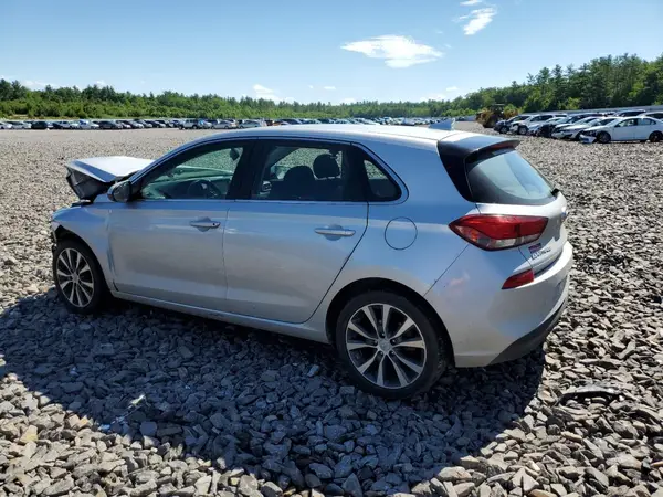 KMHH35LE2JU032453 2018 HYUNDAI ELANTRA - Image 2