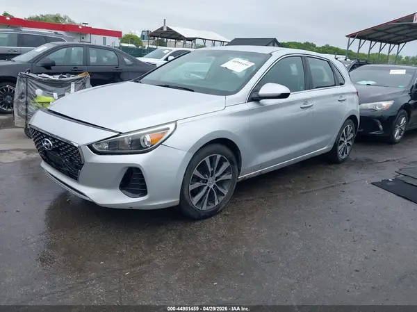 KMHH35LE2JU034218 2018 HYUNDAI ELANTRA - Image 2
