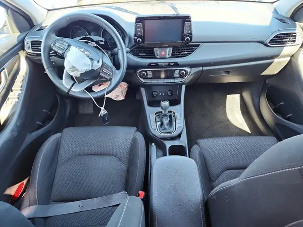 KMHH35LE2JU038320 2018 HYUNDAI ELANTRA - Image 8