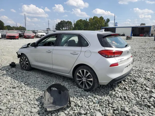 KMHH35LE2JU061967 2018 HYUNDAI ELANTRA - Image 2