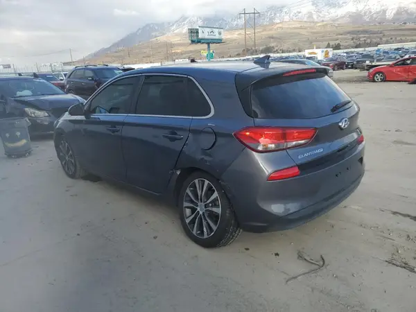 KMHH35LE2JU062357 2018 HYUNDAI ELANTRA - Image 2