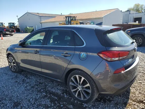 KMHH35LE2JU075898 2018 HYUNDAI ELANTRA - Image 2