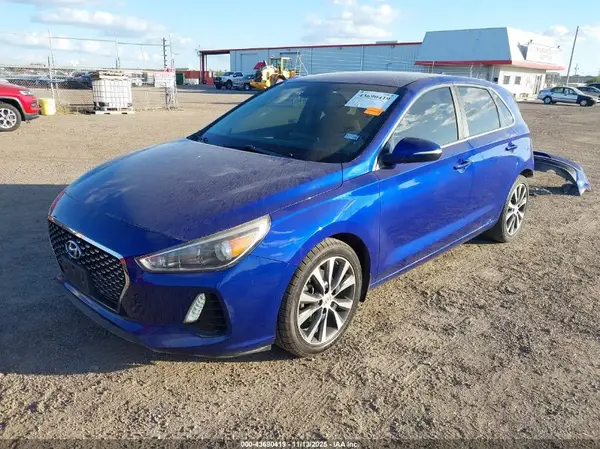KMHH35LE2JU080681 2018 HYUNDAI ELANTRA - Image 2