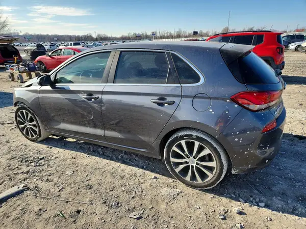 KMHH35LE2KU090385 2019 HYUNDAI ELANTRA - Image 2