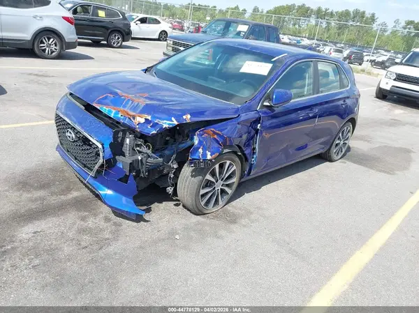 KMHH35LE2KU093979 2019 HYUNDAI ELANTRA - Image 2