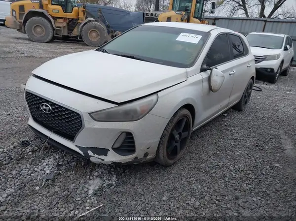KMHH35LE2KU094727 2019 HYUNDAI ELANTRA - Image 2