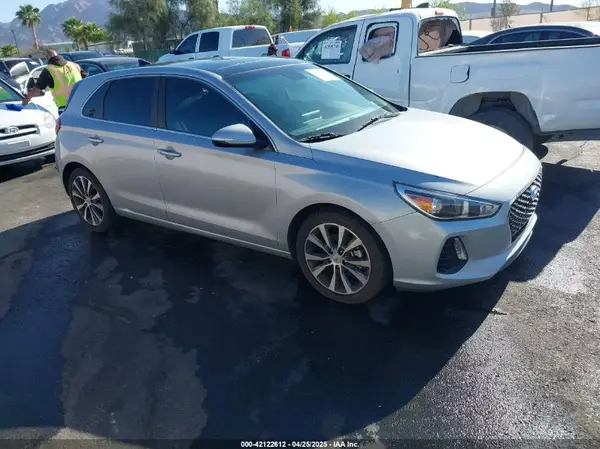 KMHH35LE2LU123905 2020 HYUNDAI ELANTRA - Image 1