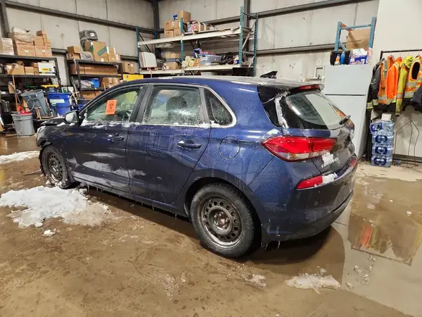 KMHH35LE3JU007545 2018 HYUNDAI ELANTRA - Image 2
