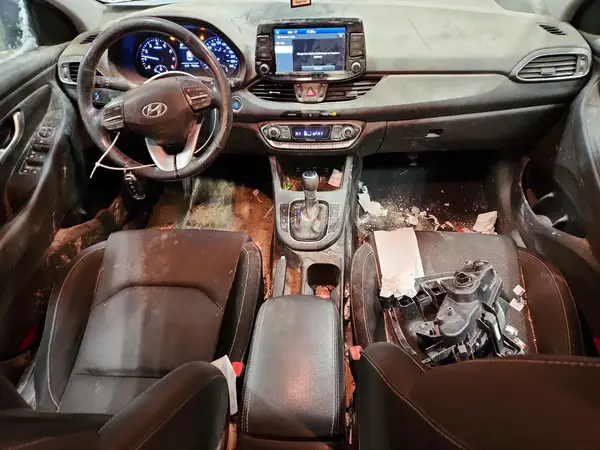 KMHH35LE3JU007545 2018 HYUNDAI ELANTRA - Image 8