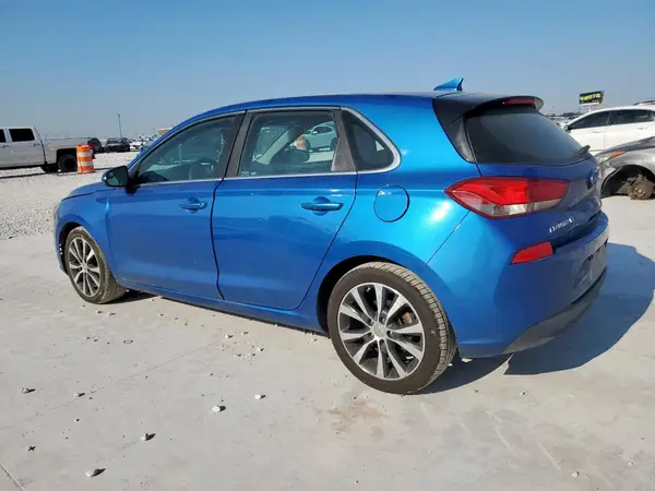 KMHH35LE3JU008761 2018 HYUNDAI ELANTRA - Image 2