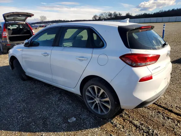 KMHH35LE3JU012986 2018 HYUNDAI ELANTRA - Image 2