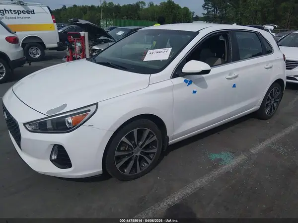 KMHH35LE3JU016309 2018 HYUNDAI ELANTRA - Image 2