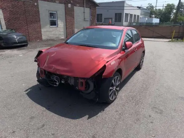 KMHH35LE3JU017301 2018 HYUNDAI ELANTRA - Image 2