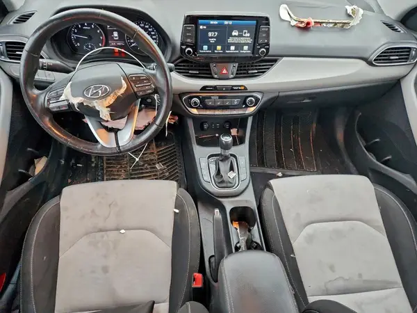 KMHH35LE3JU026337 2018 HYUNDAI ELANTRA - Image 8