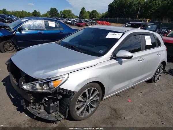 KMHH35LE3JU033403 2018 HYUNDAI ELANTRA - Image 2