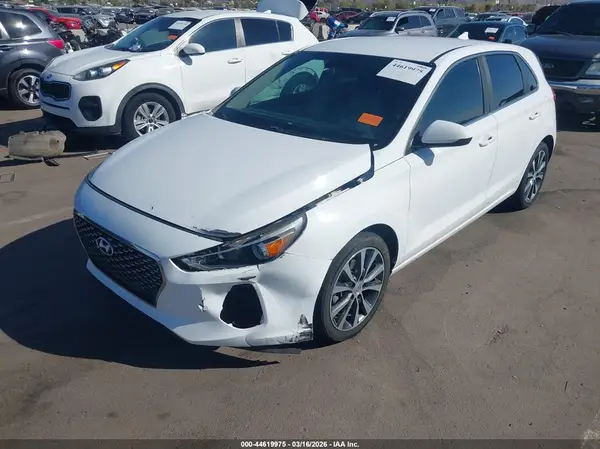 KMHH35LE3JU034597 2018 HYUNDAI ELANTRA - Image 2