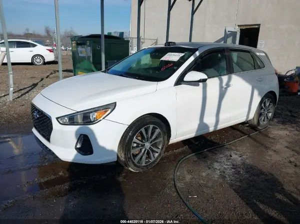 KMHH35LE3JU039346 2018 HYUNDAI ELANTRA - Image 2