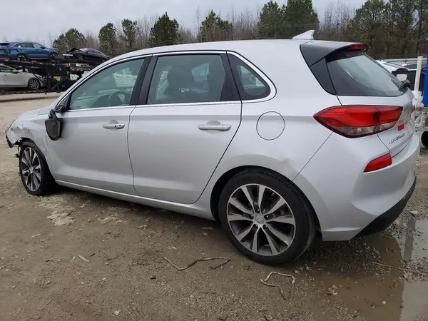 KMHH35LE3JU039573 2018 HYUNDAI ELANTRA - Image 2