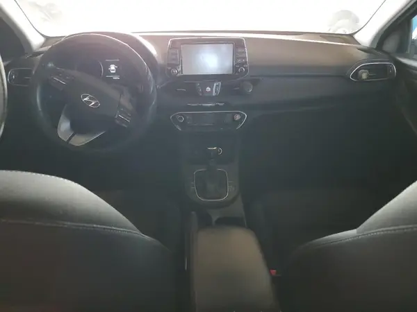 KMHH35LE3JU040979 2018 HYUNDAI ELANTRA - Image 8
