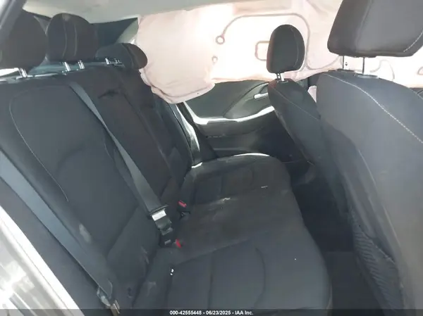 KMHH35LE3JU064828 2018 HYUNDAI ELANTRA - Image 8