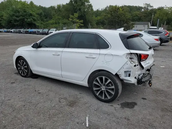 KMHH35LE3JU068670 2018 HYUNDAI ELANTRA - Image 2