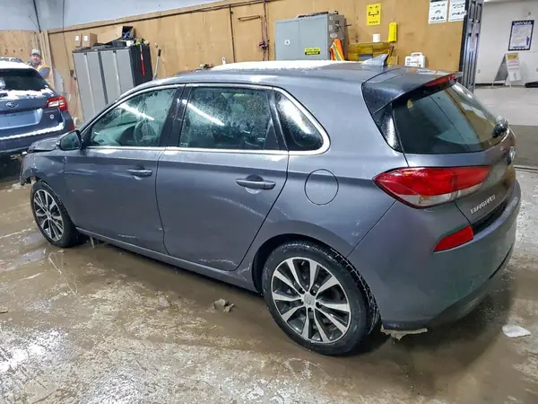 KMHH35LE3JU071052 2018 HYUNDAI ELANTRA - Image 2