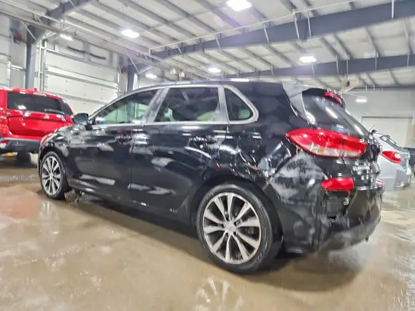 KMHH35LE3JU075490 2018 HYUNDAI ELANTRA - Image 2